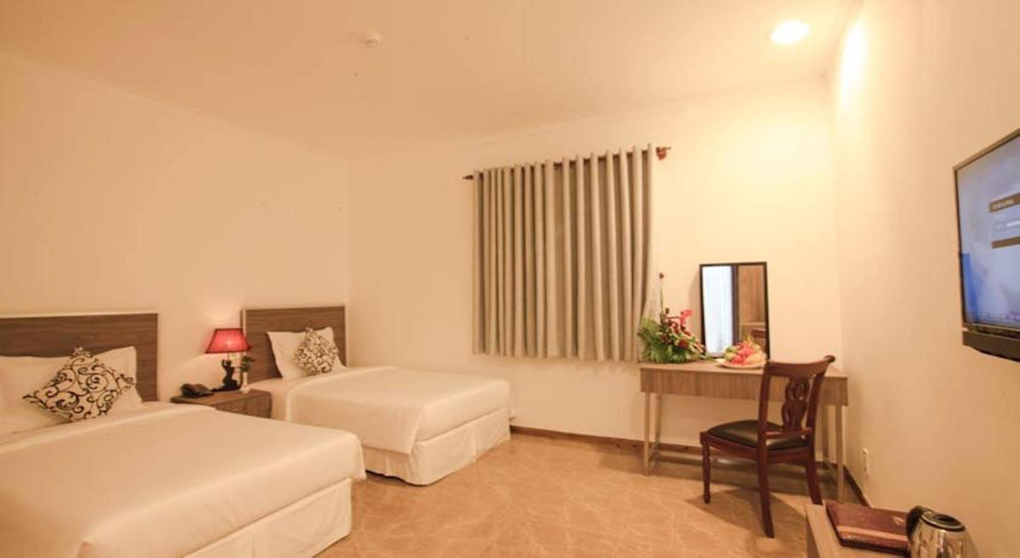 Den Long Do Hotel Nha Trang Exterior foto